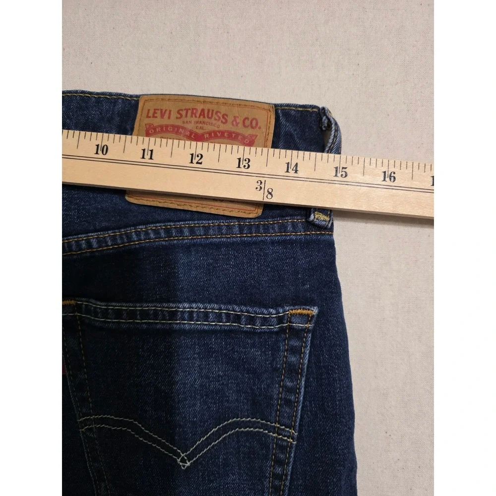 Levis 541 Athletic Taper Mens 29 Dark Wash Denim Shorts Stretch Blue 23778-0017